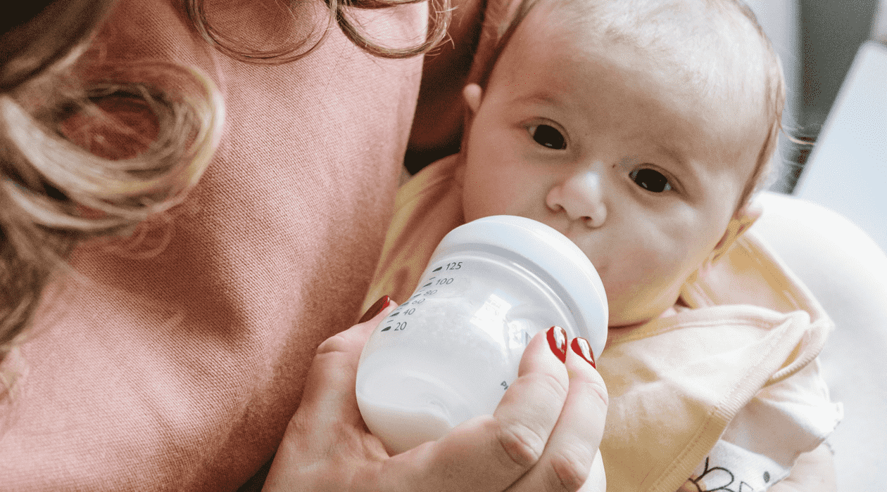11 Best Bottles For Breastfed Babies To Help In Weaning In 2023